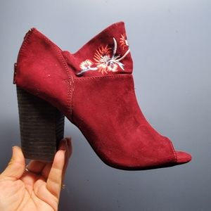 Carlos Santana peep toe booties